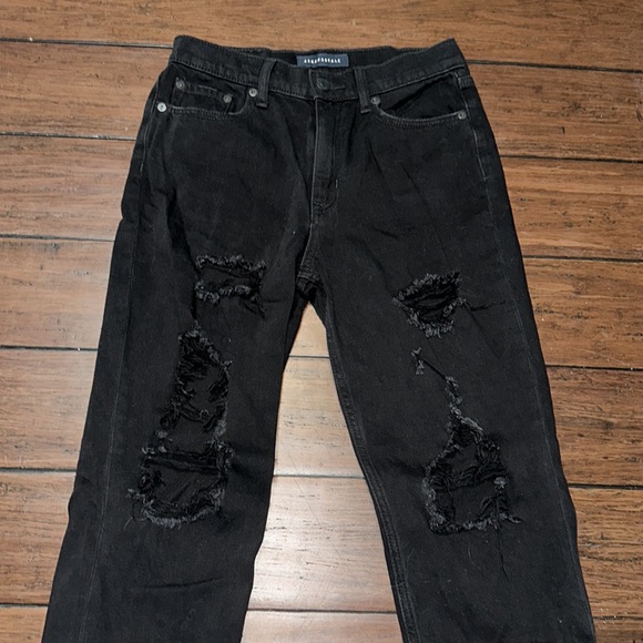 Aeropostale Ripped Mom Jeans - Picture 1 of 7